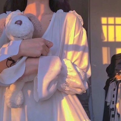 断瓦残垣负人心